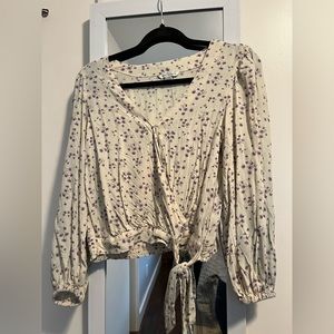 American Eagle Blouse (Size Small)
